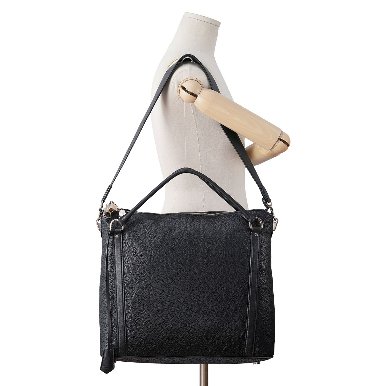 LOUIS VUITTON(USED)루이비통 엔티이아 익시아백